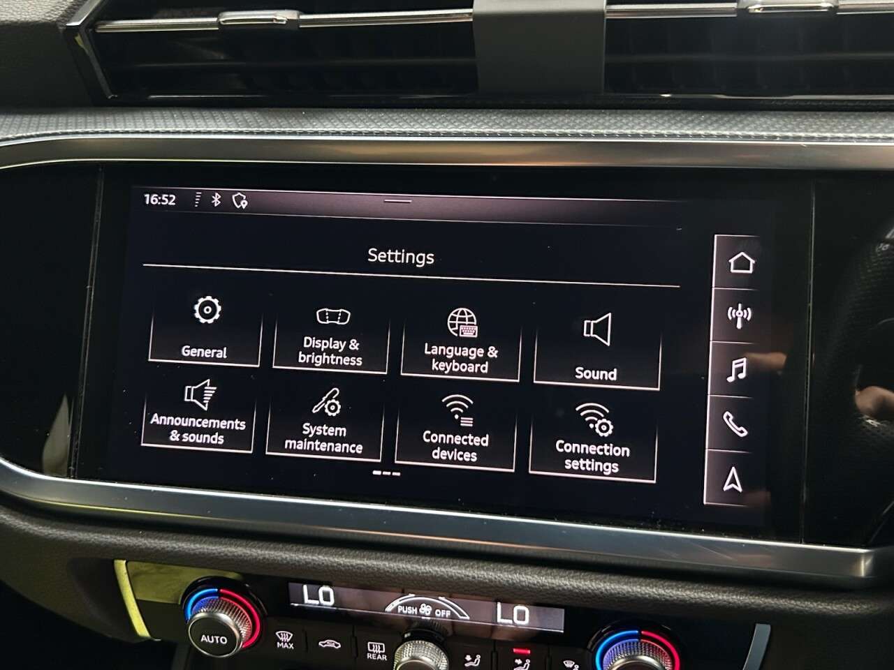 2020 AUDI Q3 2020 AUDI Q3