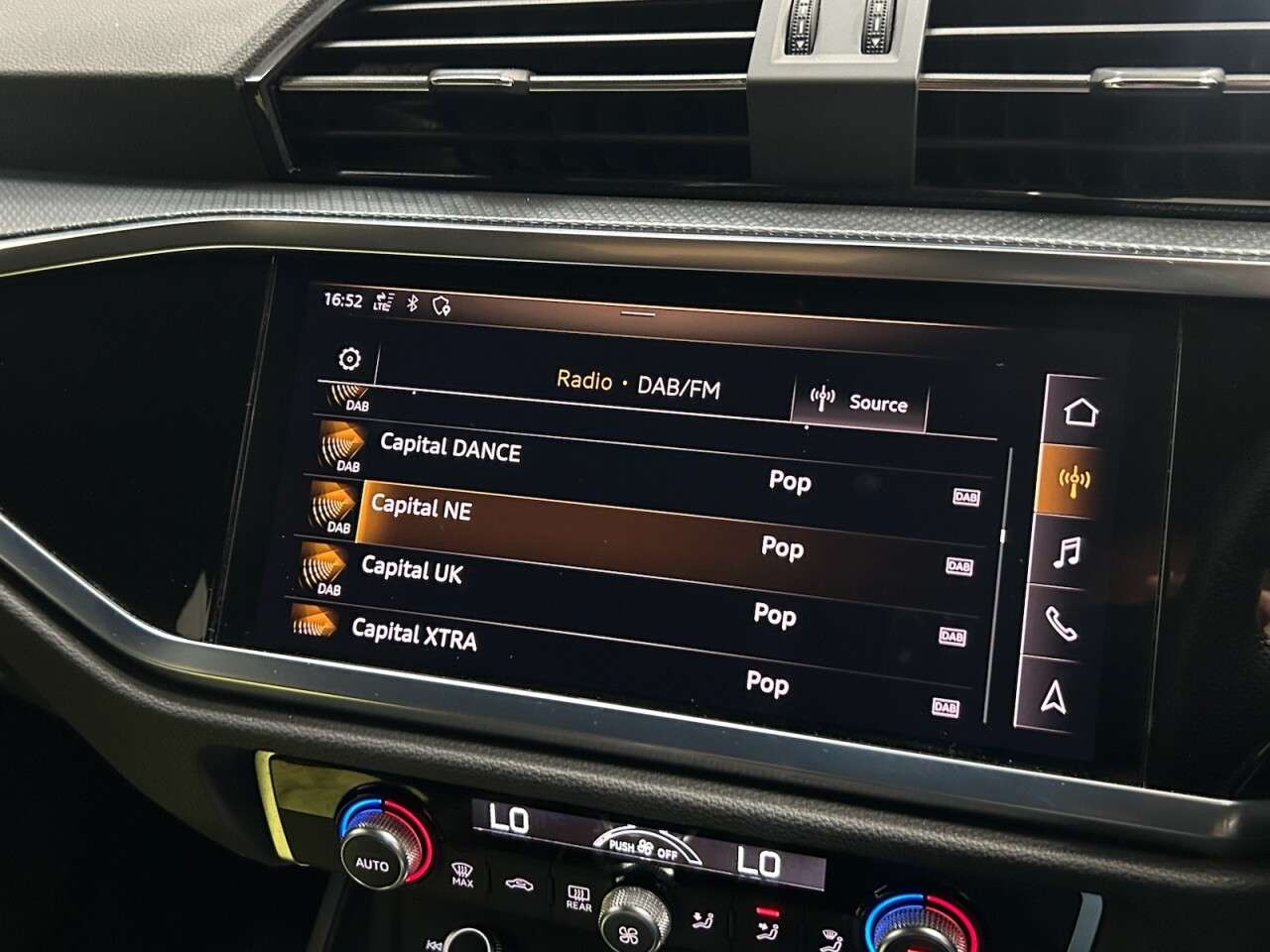 2020 AUDI Q3 2020 AUDI Q3