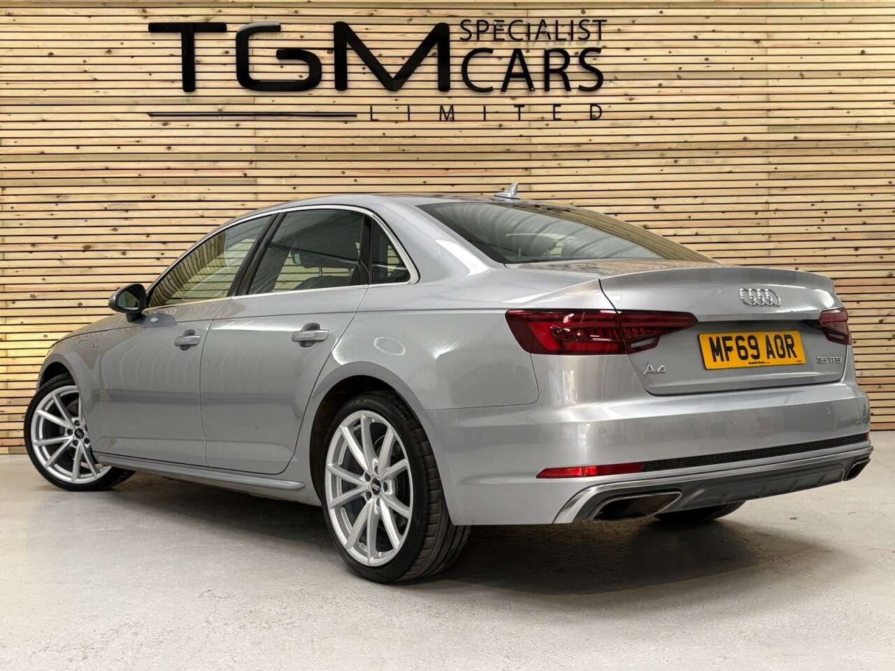 2019 AUDI A4 2019 AUDI A4