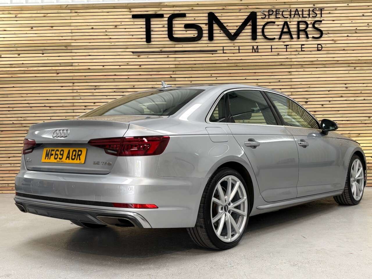 2019 AUDI A4 2019 AUDI A4