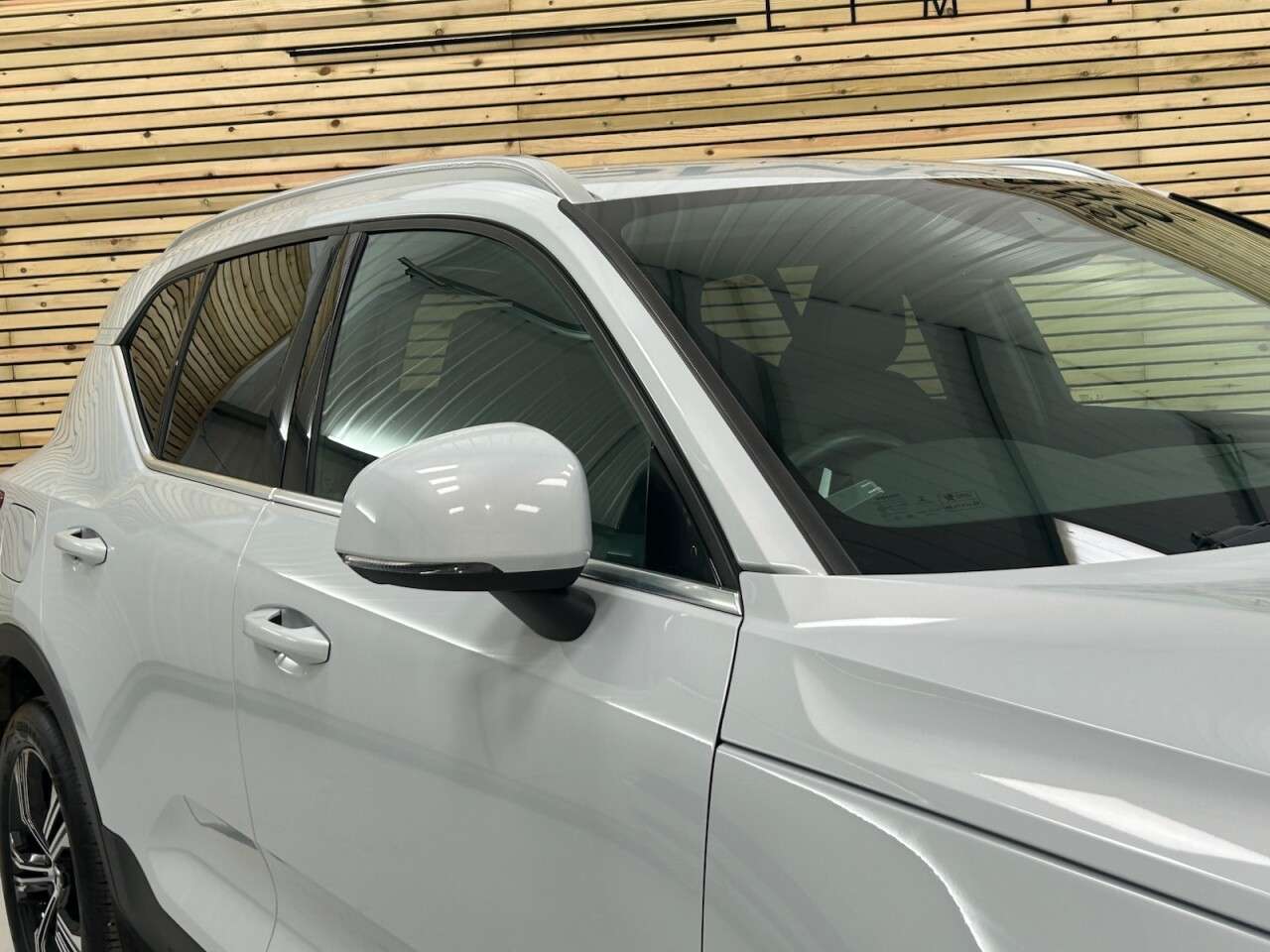 2019 VOLVO XC40 2019 VOLVO XC40