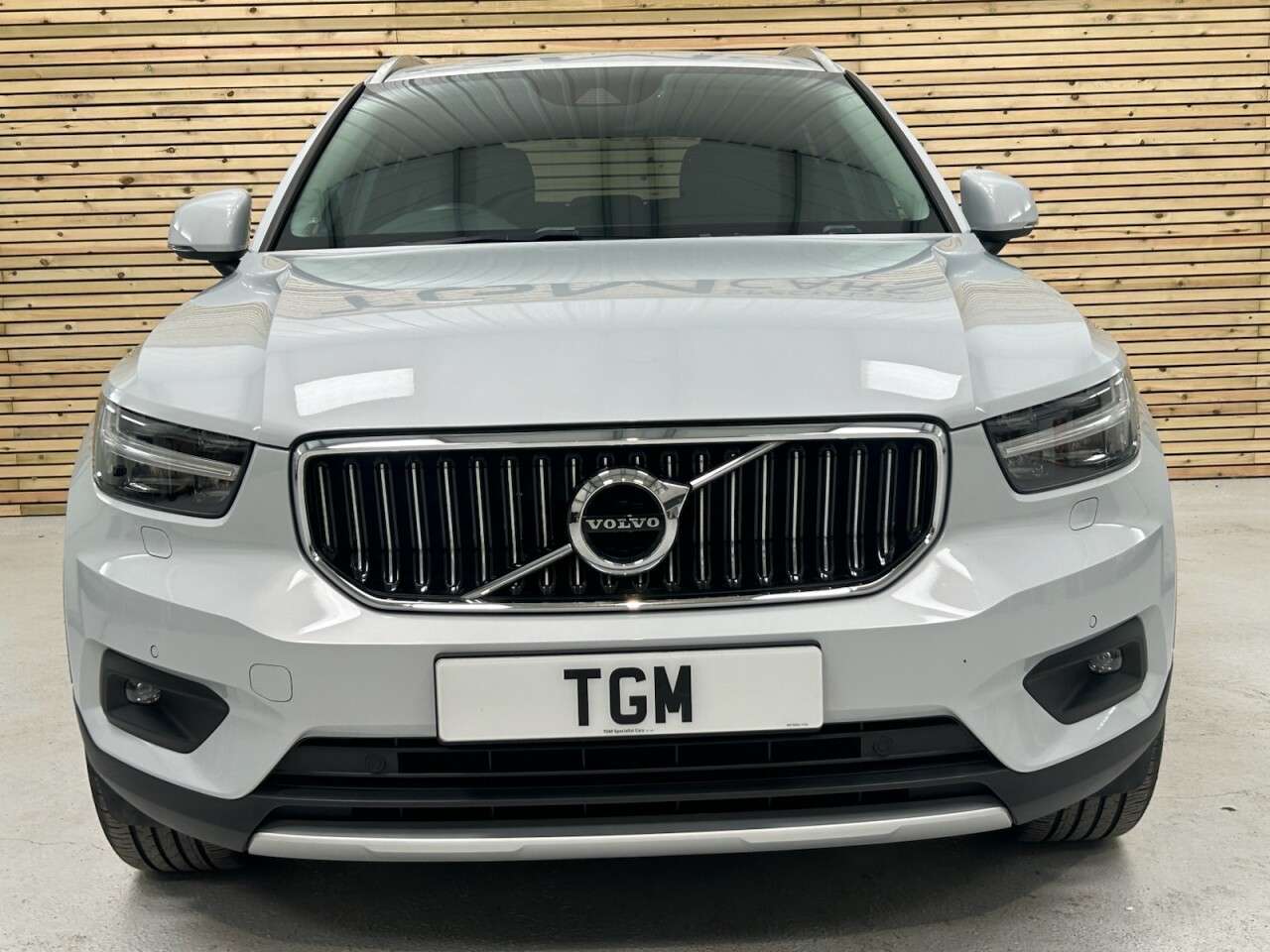 2019 VOLVO XC40 2019 VOLVO XC40