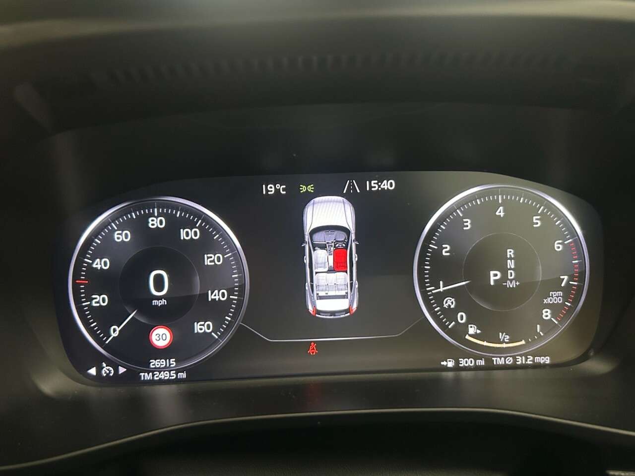 2019 VOLVO XC40 2019 VOLVO XC40