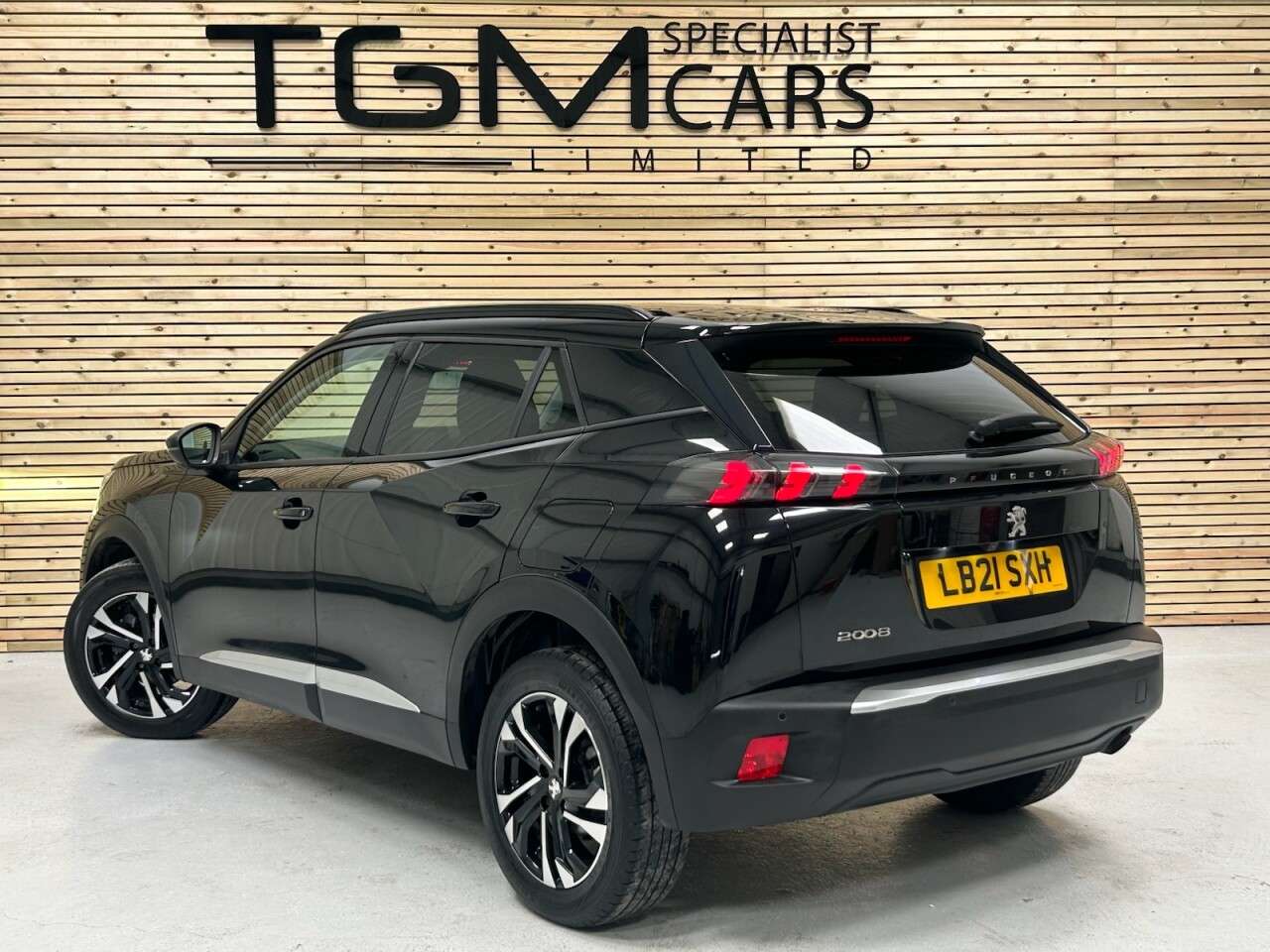 A 2021 PEUGEOT 2008 1.2 PureTech Allure SUV 5dr Petrol Manual Euro 6 (s/s) (100 ps) Serviced 09 A 2021 PEUGEOT 2008 1.2 PureTech Allure SUV 5dr Petrol Manual Euro 6 (s/s) (100 ps) Serviced 09