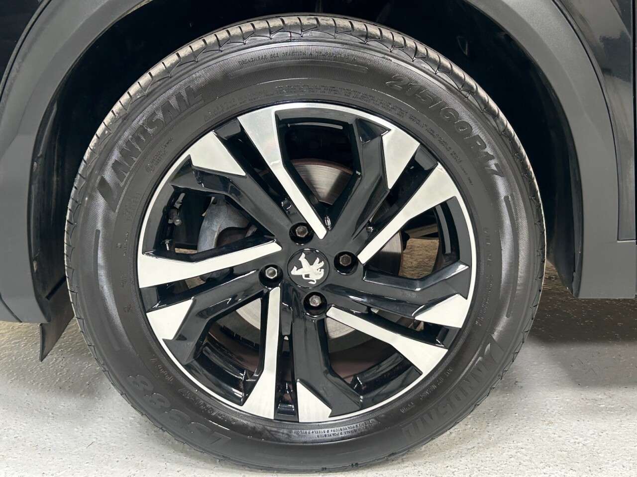 2021 PEUGEOT 2008 2021 PEUGEOT 2008