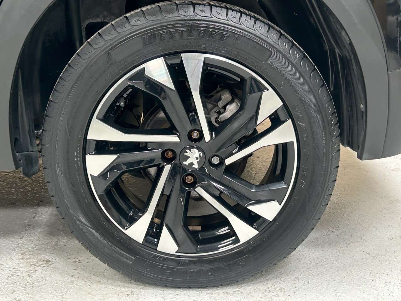 2021 PEUGEOT 2008 2021 PEUGEOT 2008