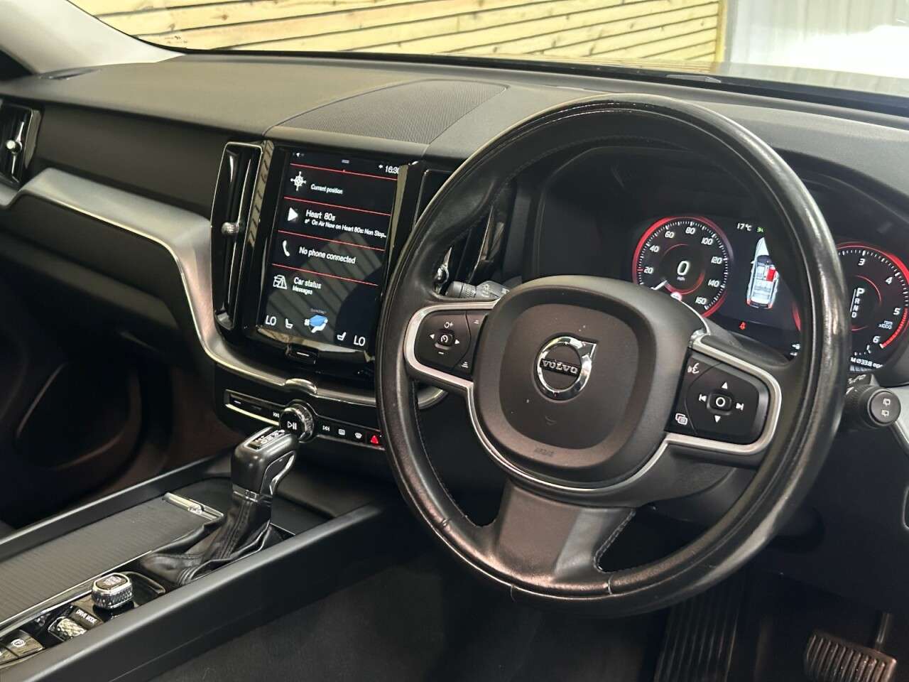 2018 VOLVO XC60 2018 VOLVO XC60