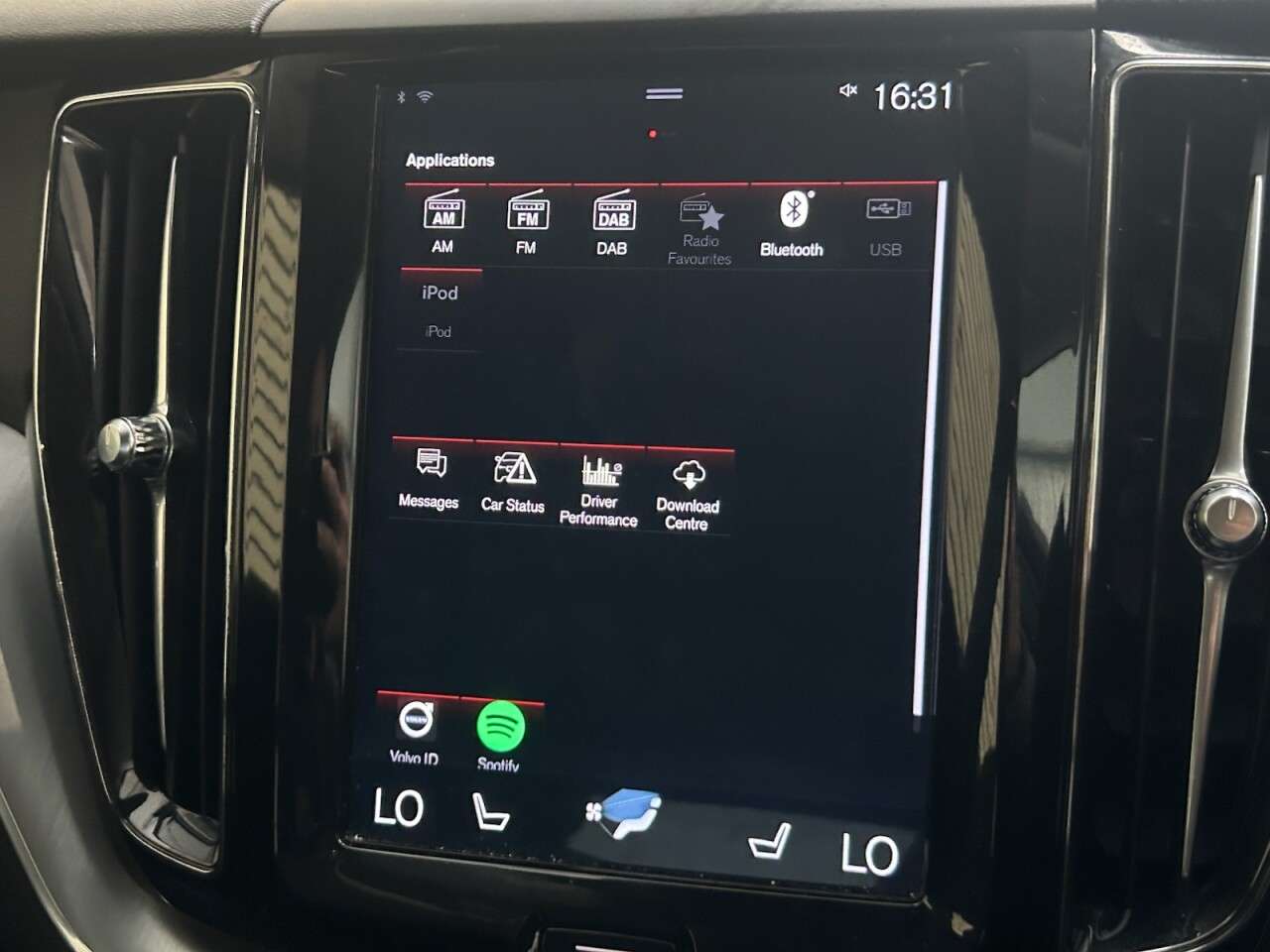 2018 VOLVO XC60 2018 VOLVO XC60