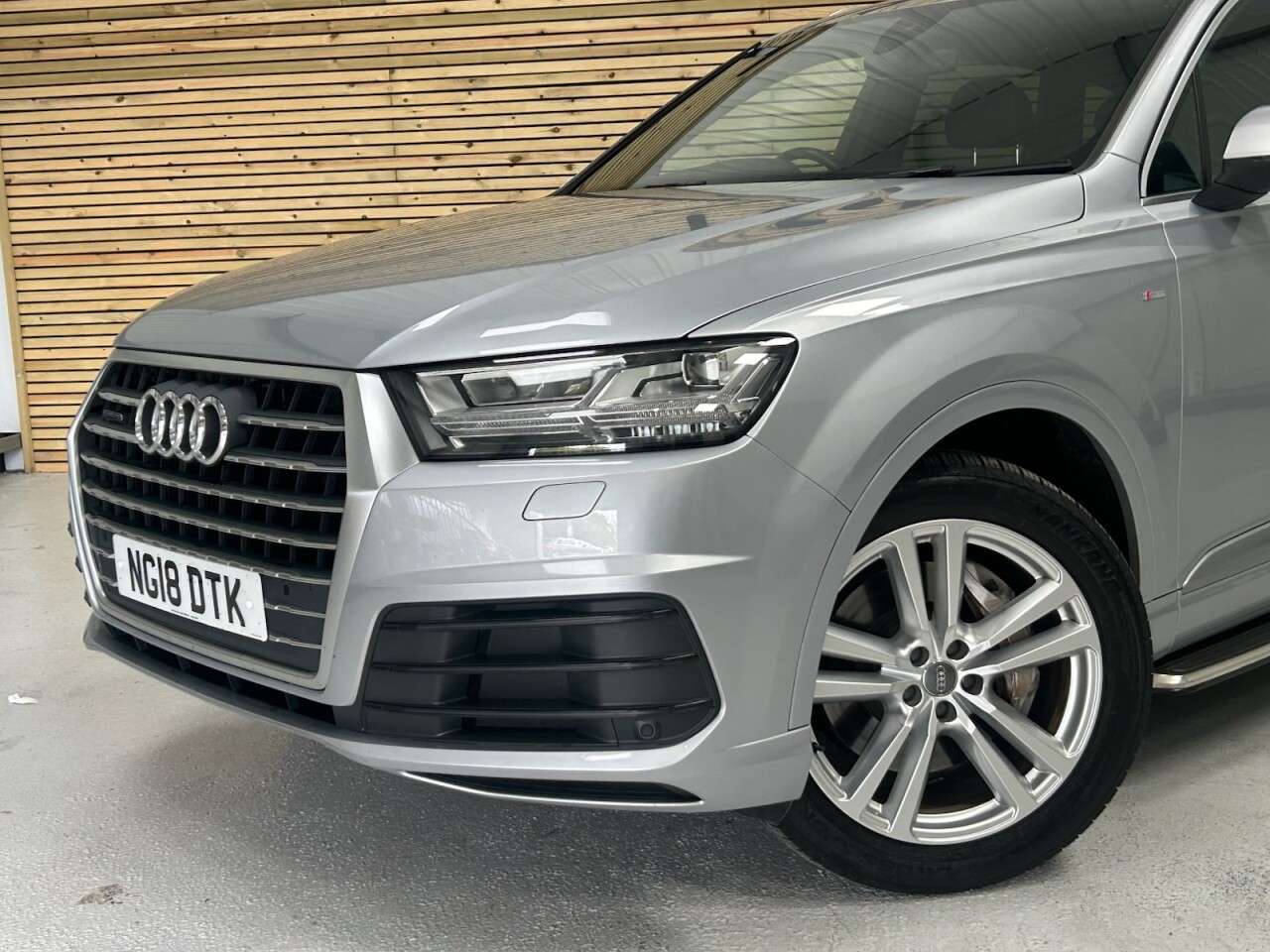 2018 AUDI Q7 2018 AUDI Q7