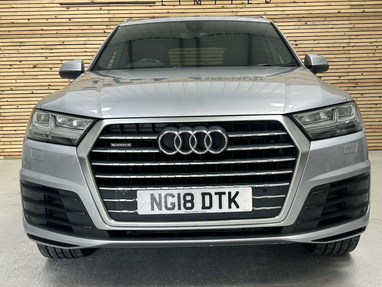 2018 AUDI Q7 2018 AUDI Q7