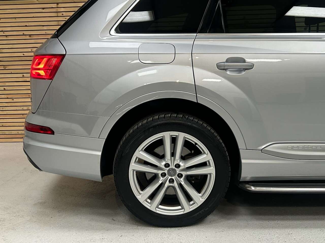 2018 AUDI Q7 2018 AUDI Q7