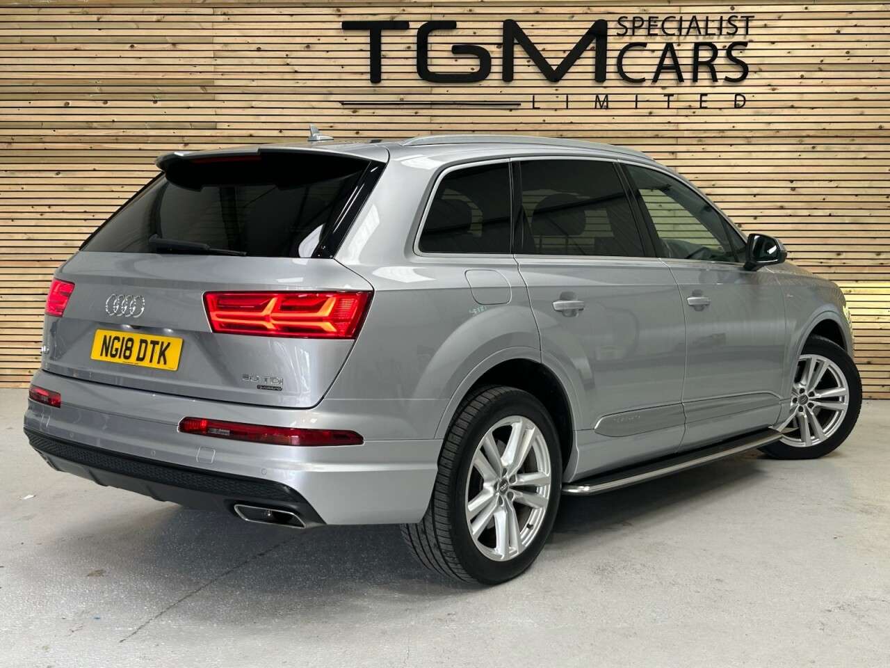 2018 AUDI Q7 2018 AUDI Q7