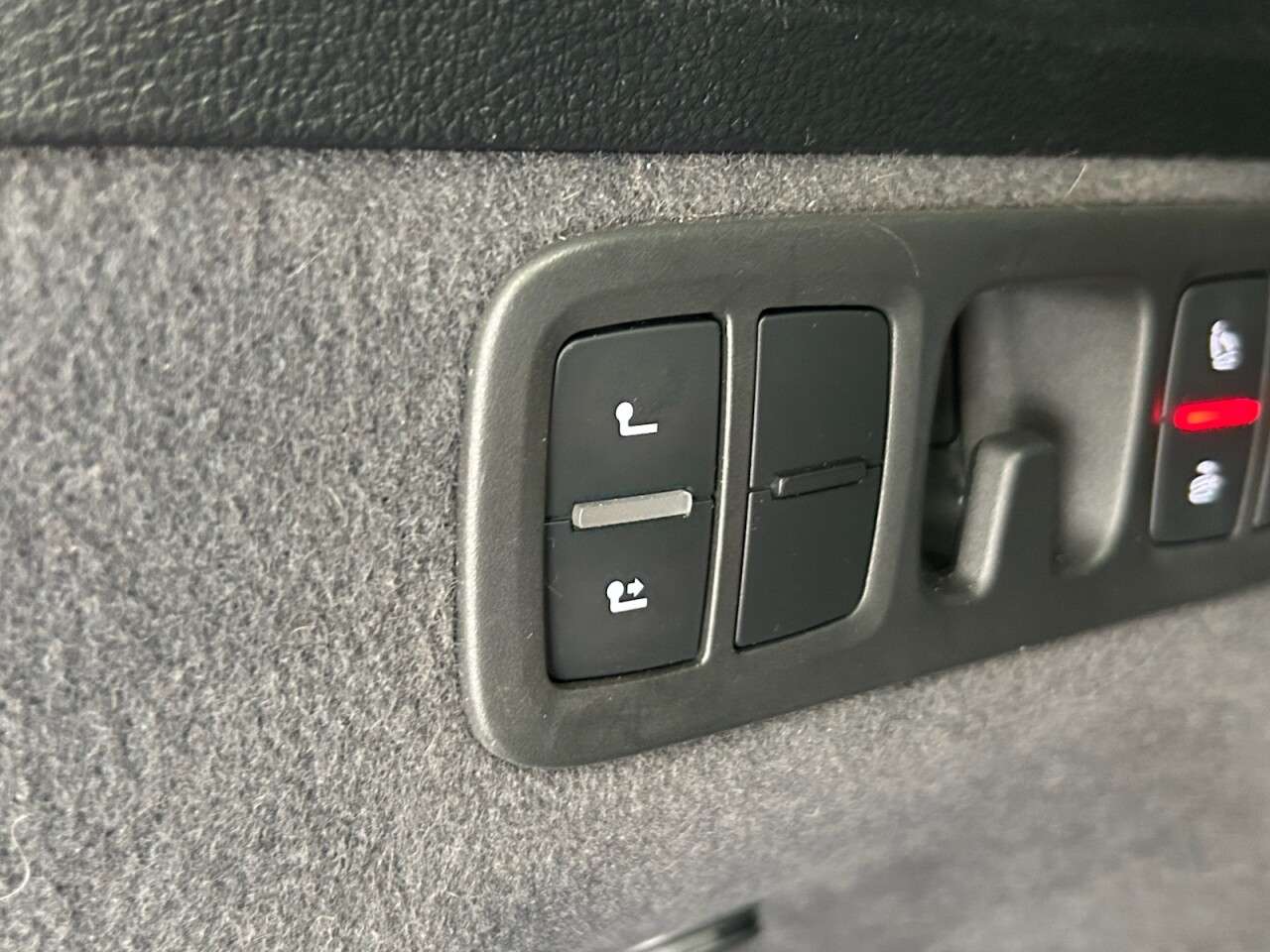 2018 AUDI Q7 2018 AUDI Q7