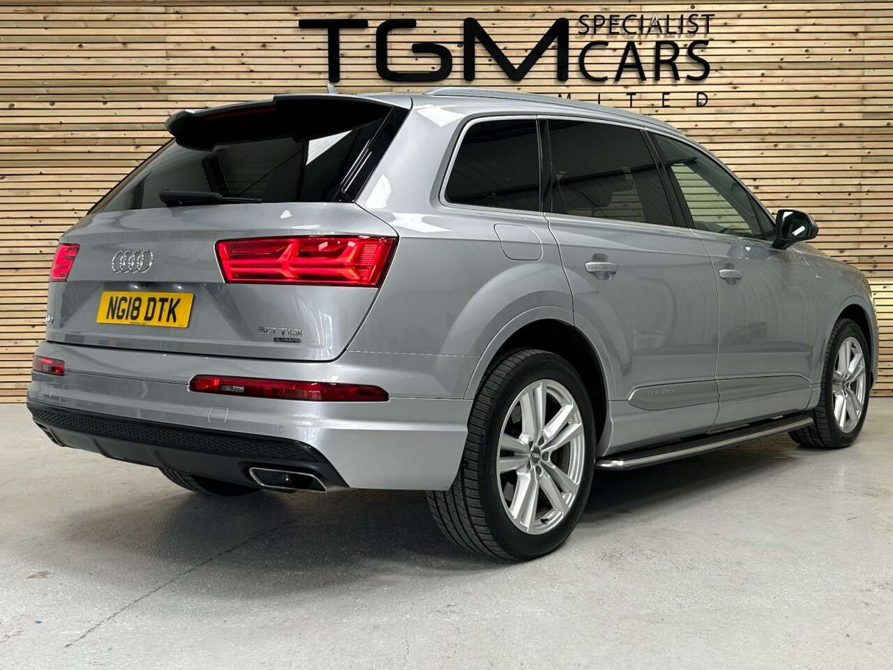 2018 AUDI Q7 2018 AUDI Q7