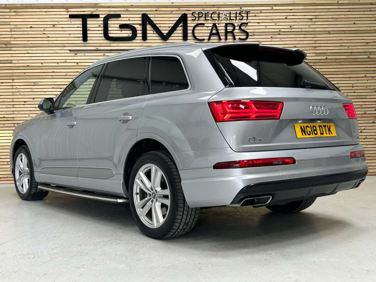 2018 AUDI Q7 2018 AUDI Q7
