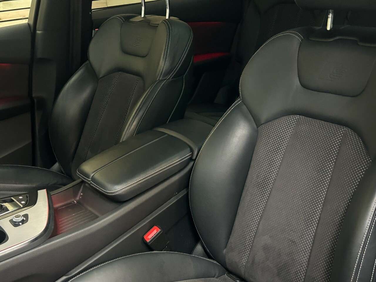 2018 AUDI Q7 2018 AUDI Q7