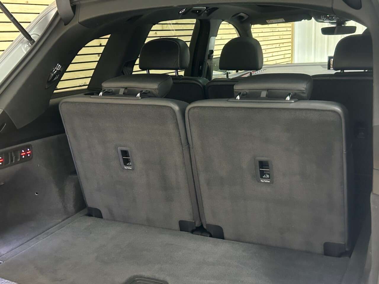 2018 AUDI Q7 2018 AUDI Q7