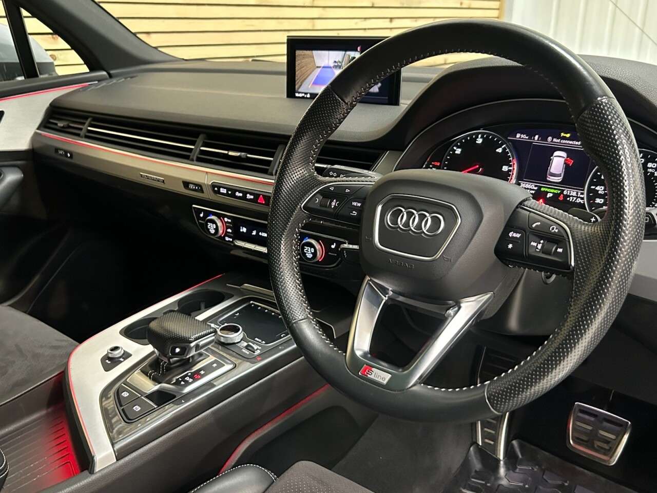 2018 AUDI Q7 2018 AUDI Q7