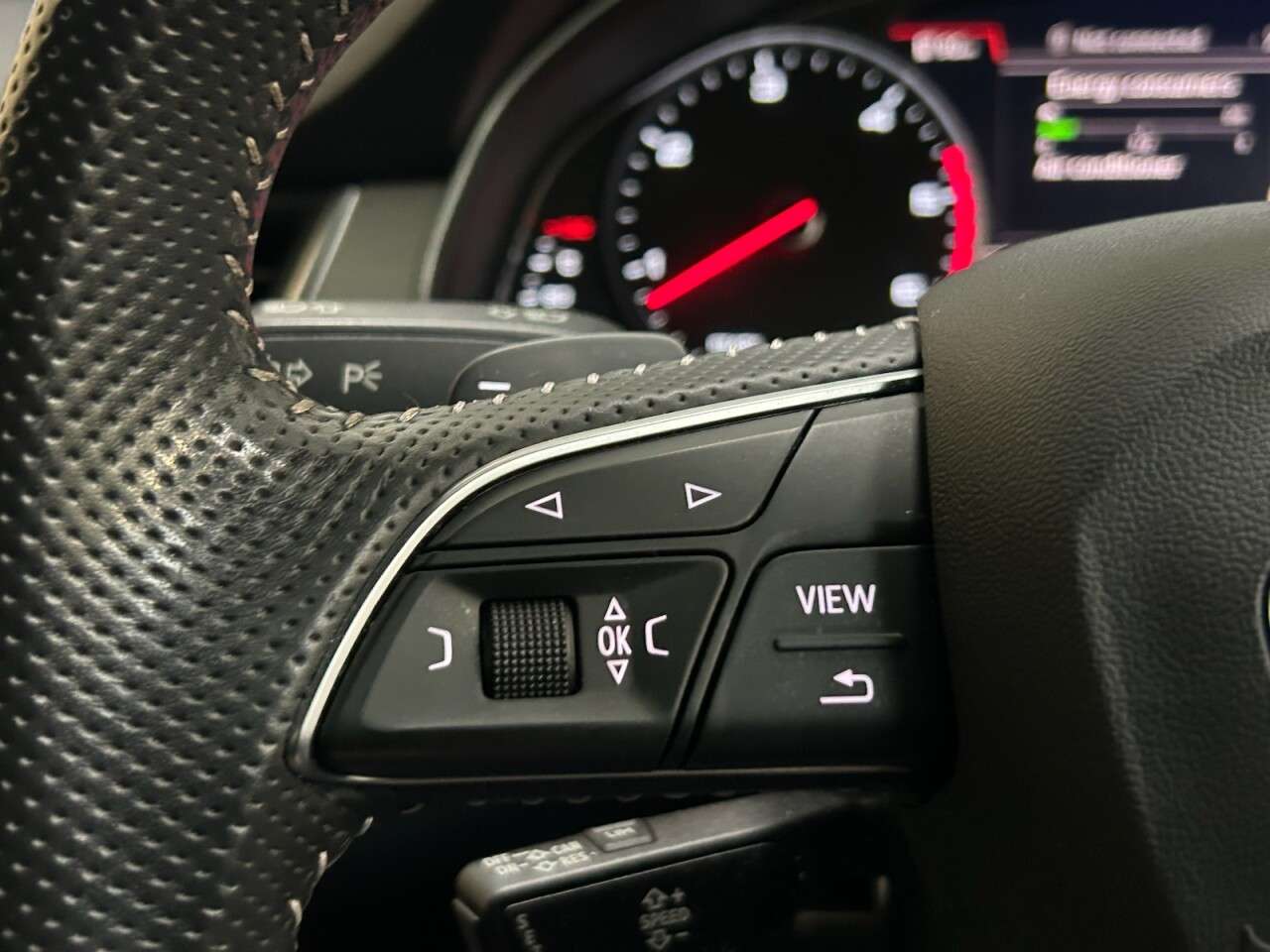 2018 AUDI Q7 2018 AUDI Q7