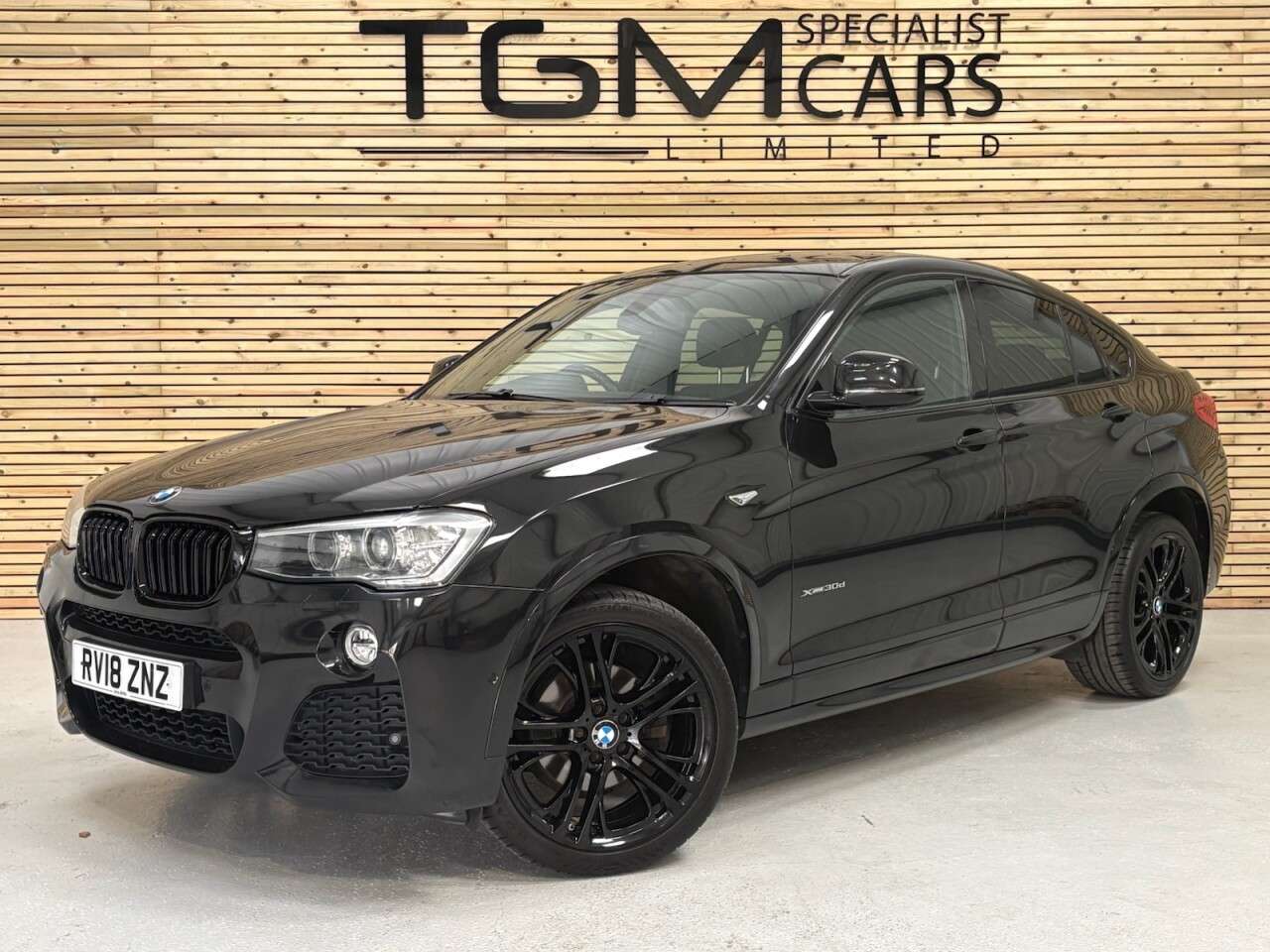 A 2018 BMW X4 3.0 30d M Sport SUV 5dr Diesel Auto xDrive Euro 6 (s/s) (258 ps) MOT 09/27, A 2018 BMW X4 3.0 30d M Sport SUV 5dr Diesel Auto xDrive Euro 6 (s/s) (258 ps) MOT 09/27,