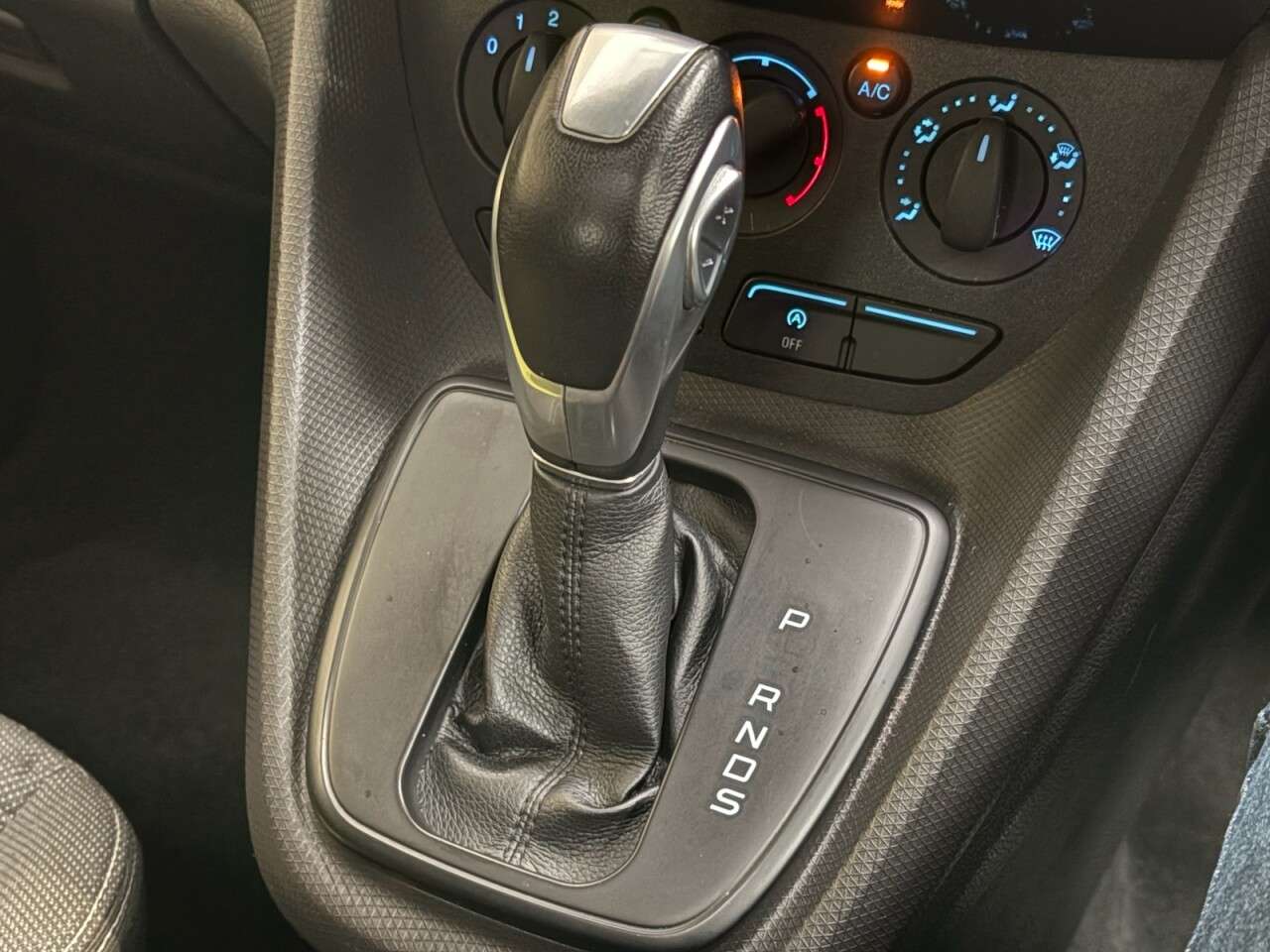 2016 FORD TOURNEO CONNECT 2016 FORD TOURNEO CONNECT
