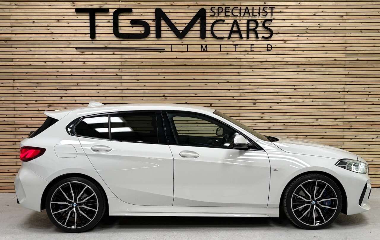 2021 BMW 1 SERIES 2021 BMW 1 SERIES