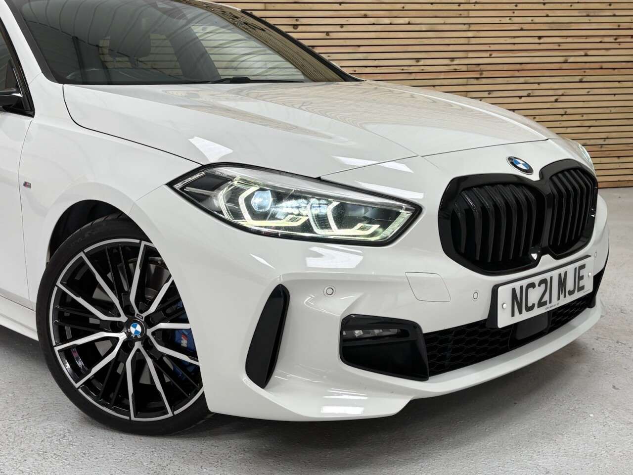 2021 BMW 1 SERIES 2021 BMW 1 SERIES