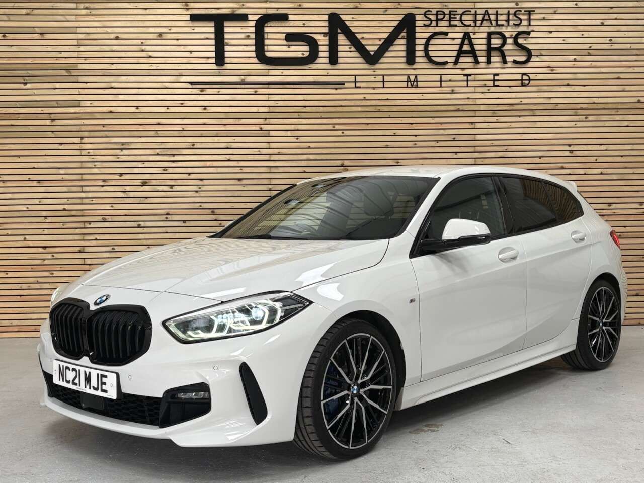 2021 BMW 1 SERIES 2021 BMW 1 SERIES