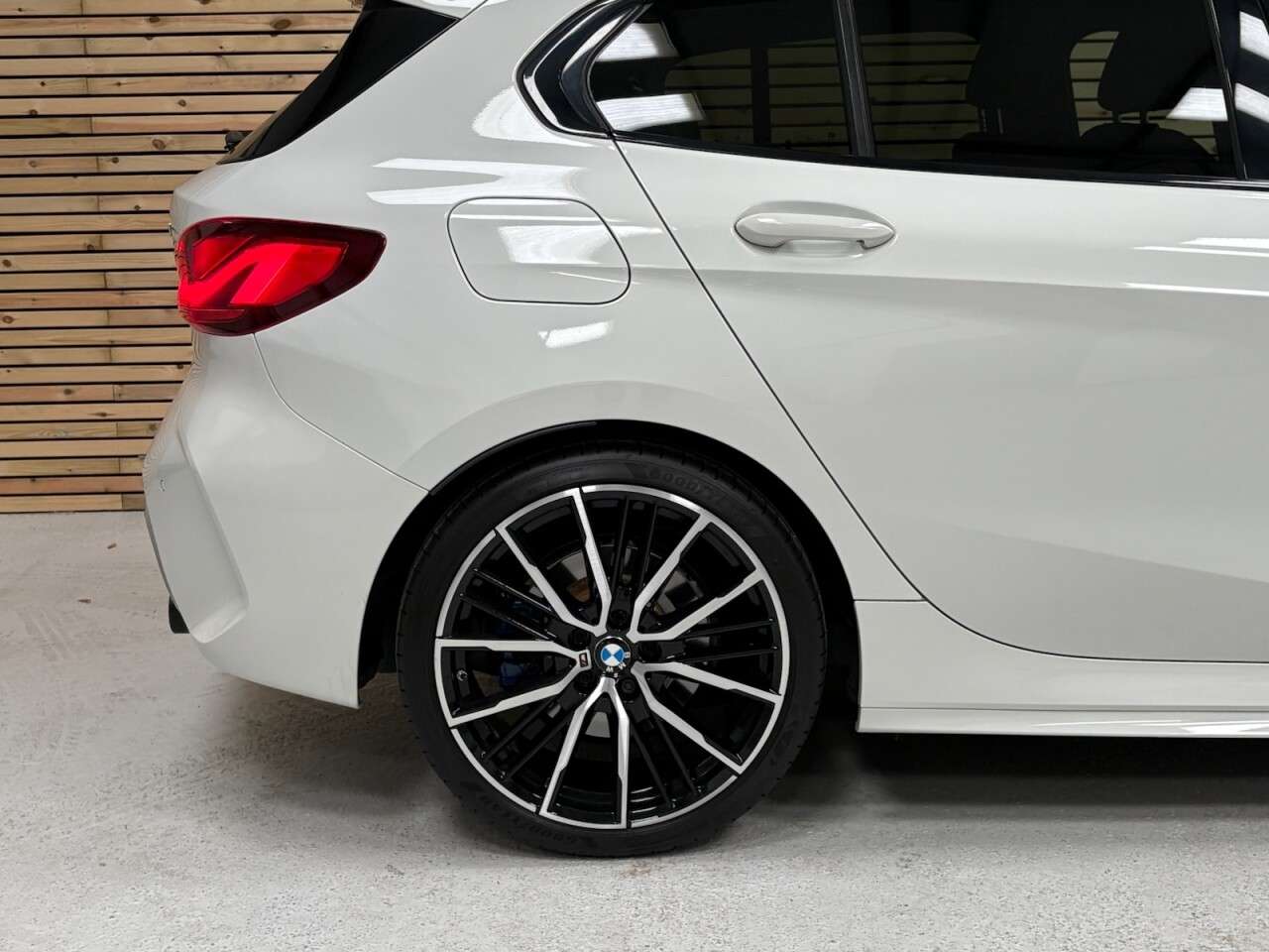2021 BMW 1 SERIES 2021 BMW 1 SERIES