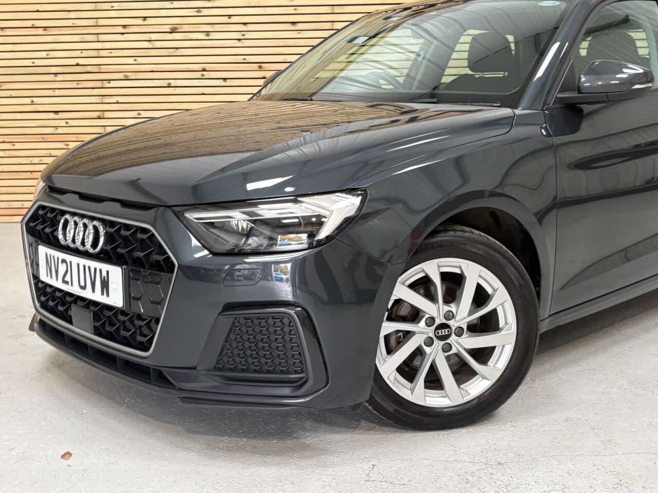2021 AUDI A1 2021 AUDI A1