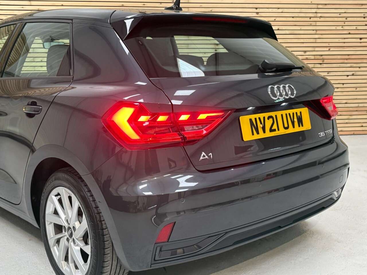 2021 AUDI A1 2021 AUDI A1
