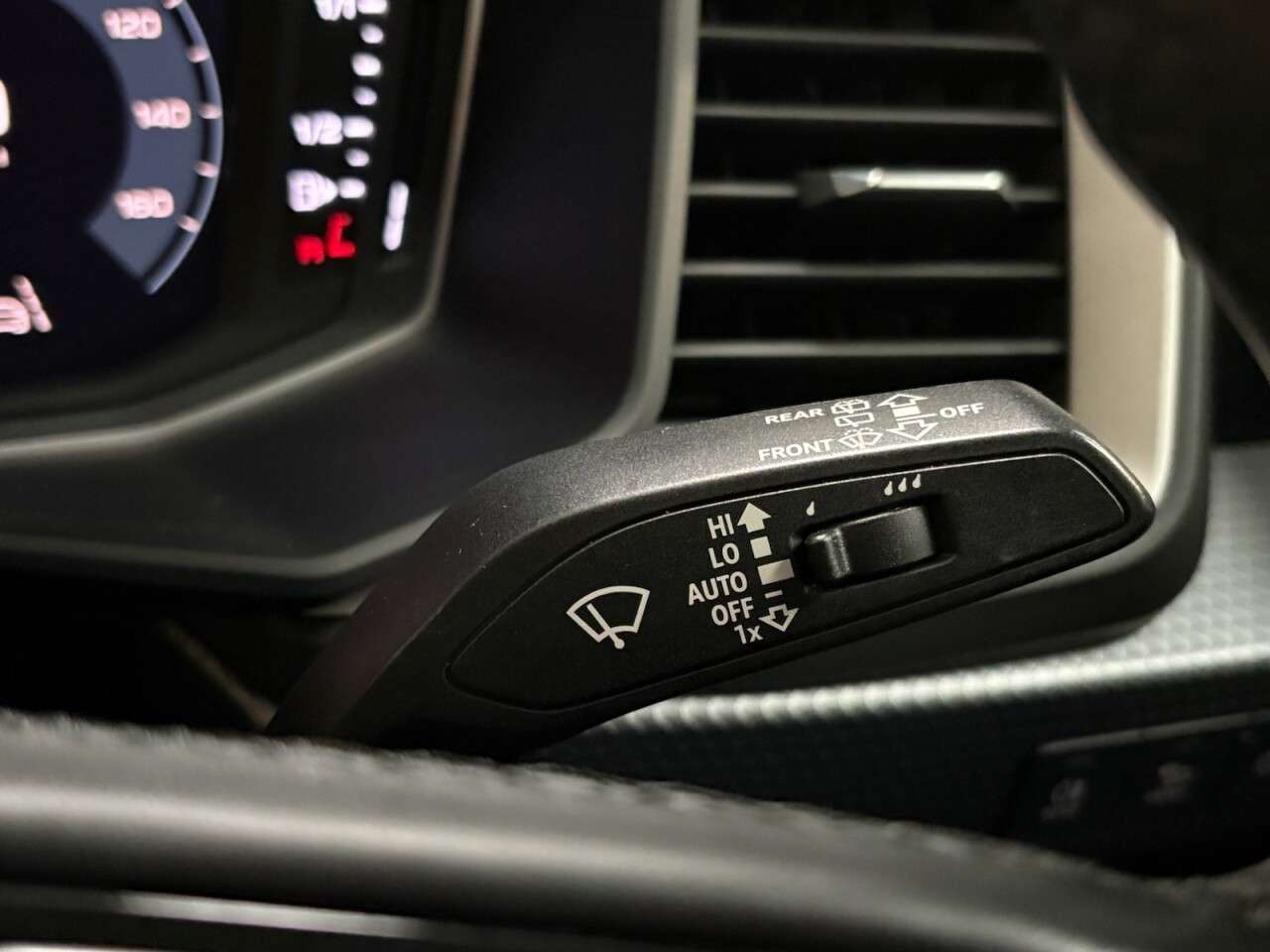 2021 AUDI A1 2021 AUDI A1