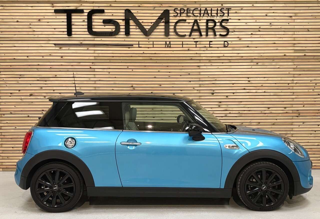 2018 MINI HATCH 2018 MINI HATCH