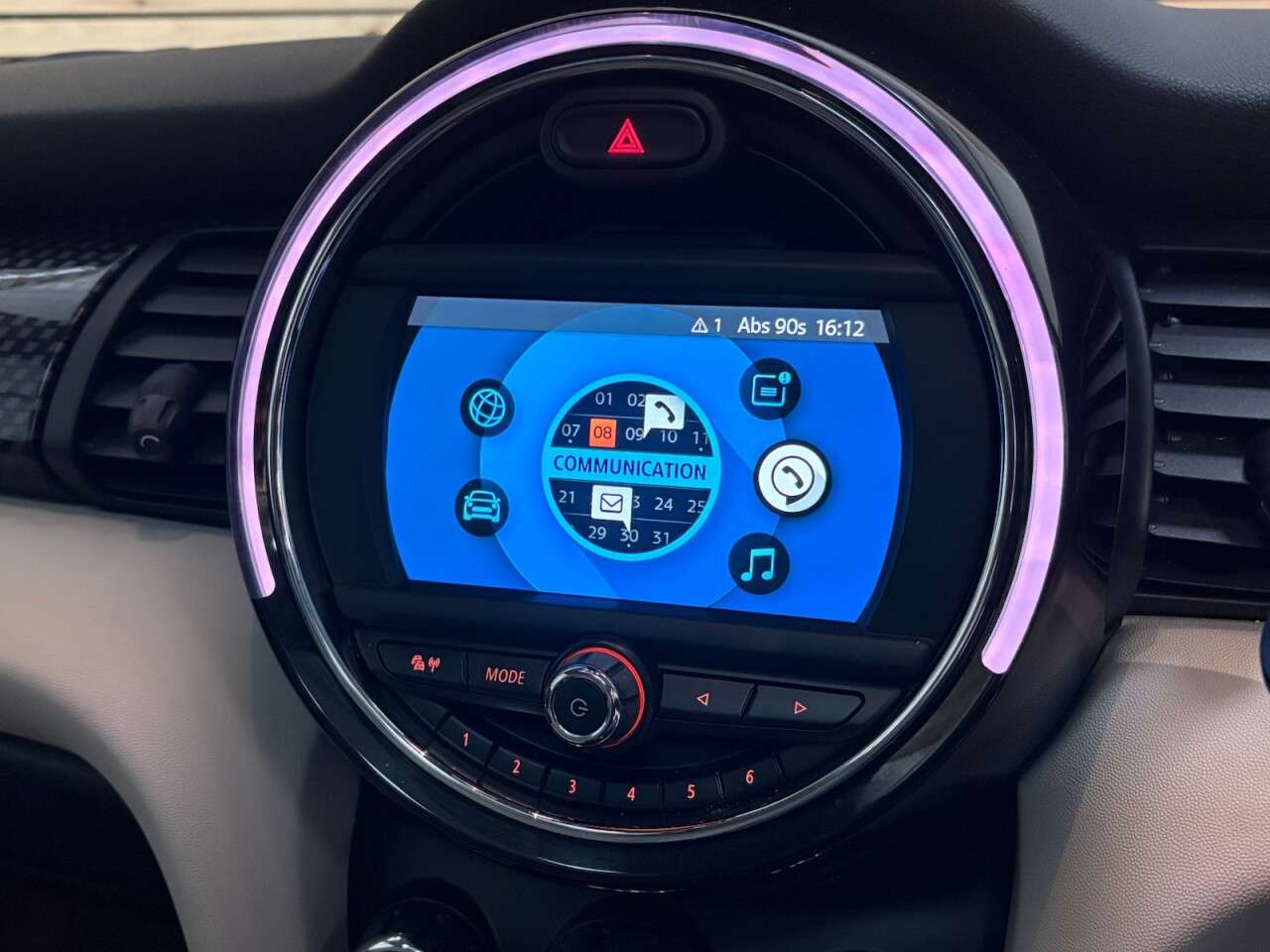 2018 MINI HATCH 2018 MINI HATCH