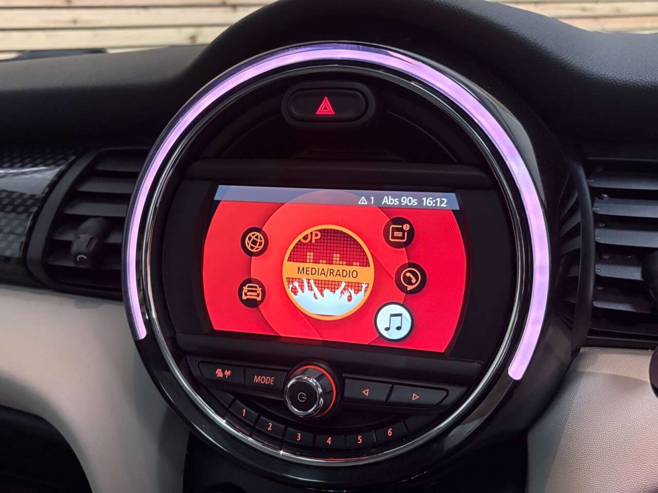 2018 MINI HATCH 2018 MINI HATCH