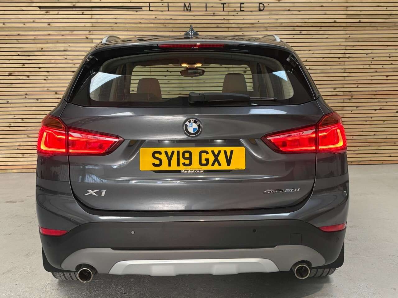 2019 BMW X1 2019 BMW X1