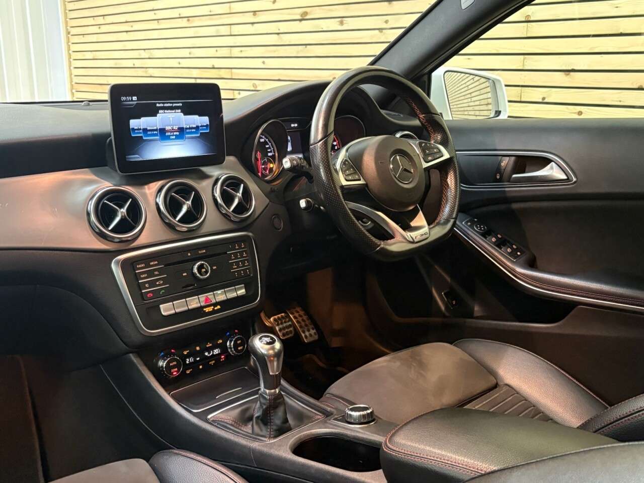 2018 MERCEDES-BENZ GLA 2018 MERCEDES-BENZ GLA