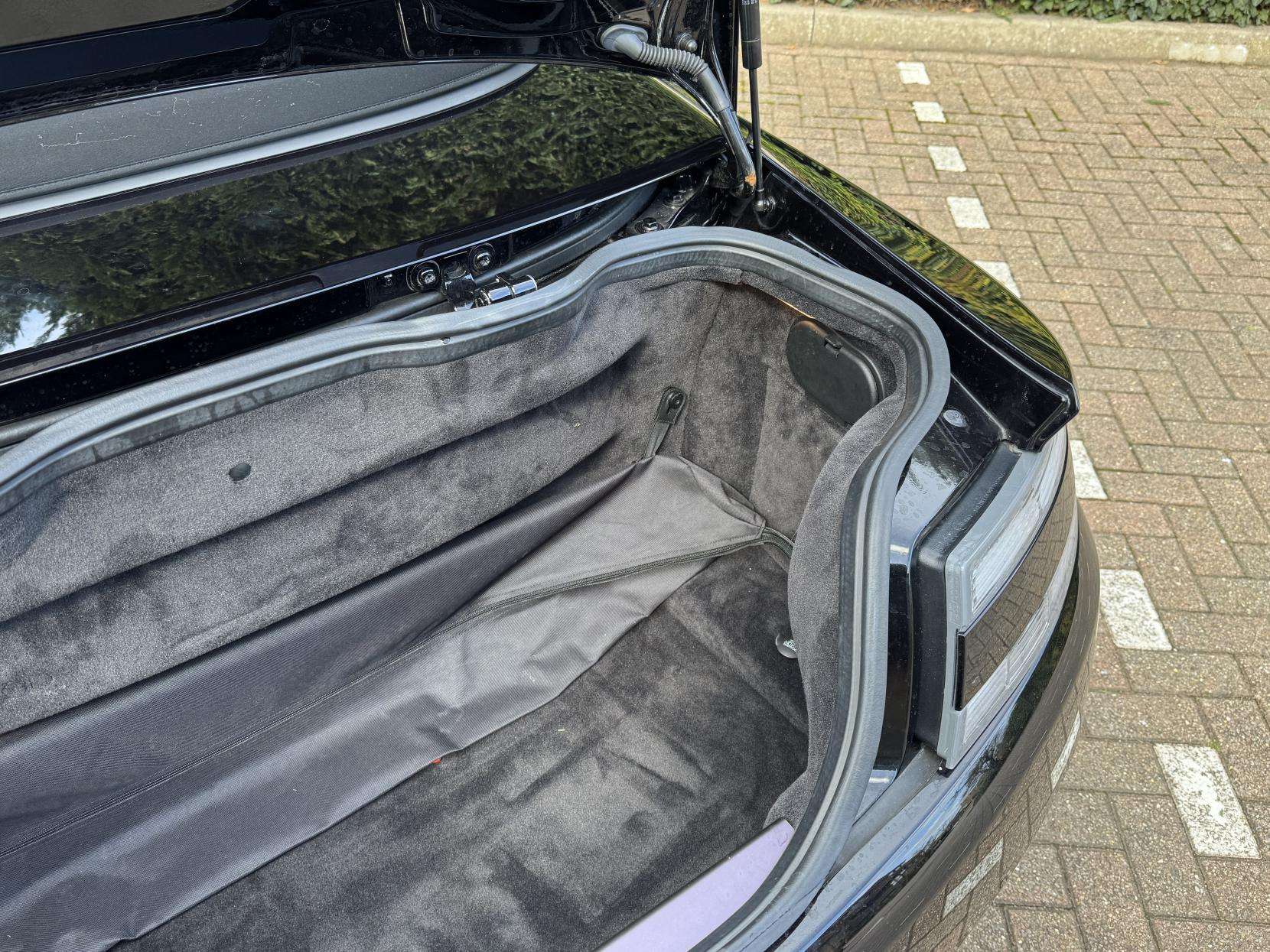 2014 ASTON MARTIN VANTAGE 2014 ASTON MARTIN VANTAGE