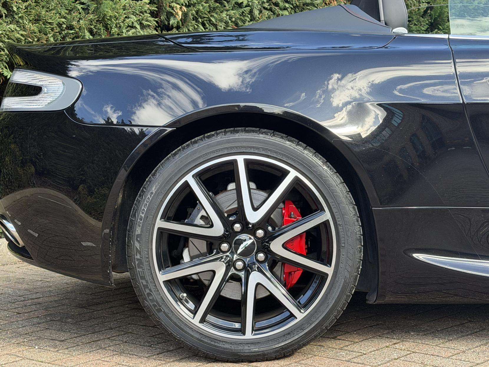 2014 ASTON MARTIN VANTAGE 2014 ASTON MARTIN VANTAGE