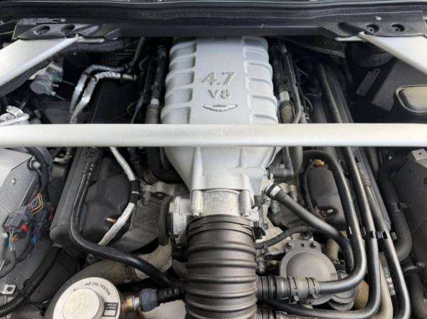 2014 ASTON MARTIN VANTAGE 2014 ASTON MARTIN VANTAGE