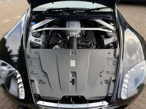 2014 ASTON MARTIN VANTAGE 2014 ASTON MARTIN VANTAGE