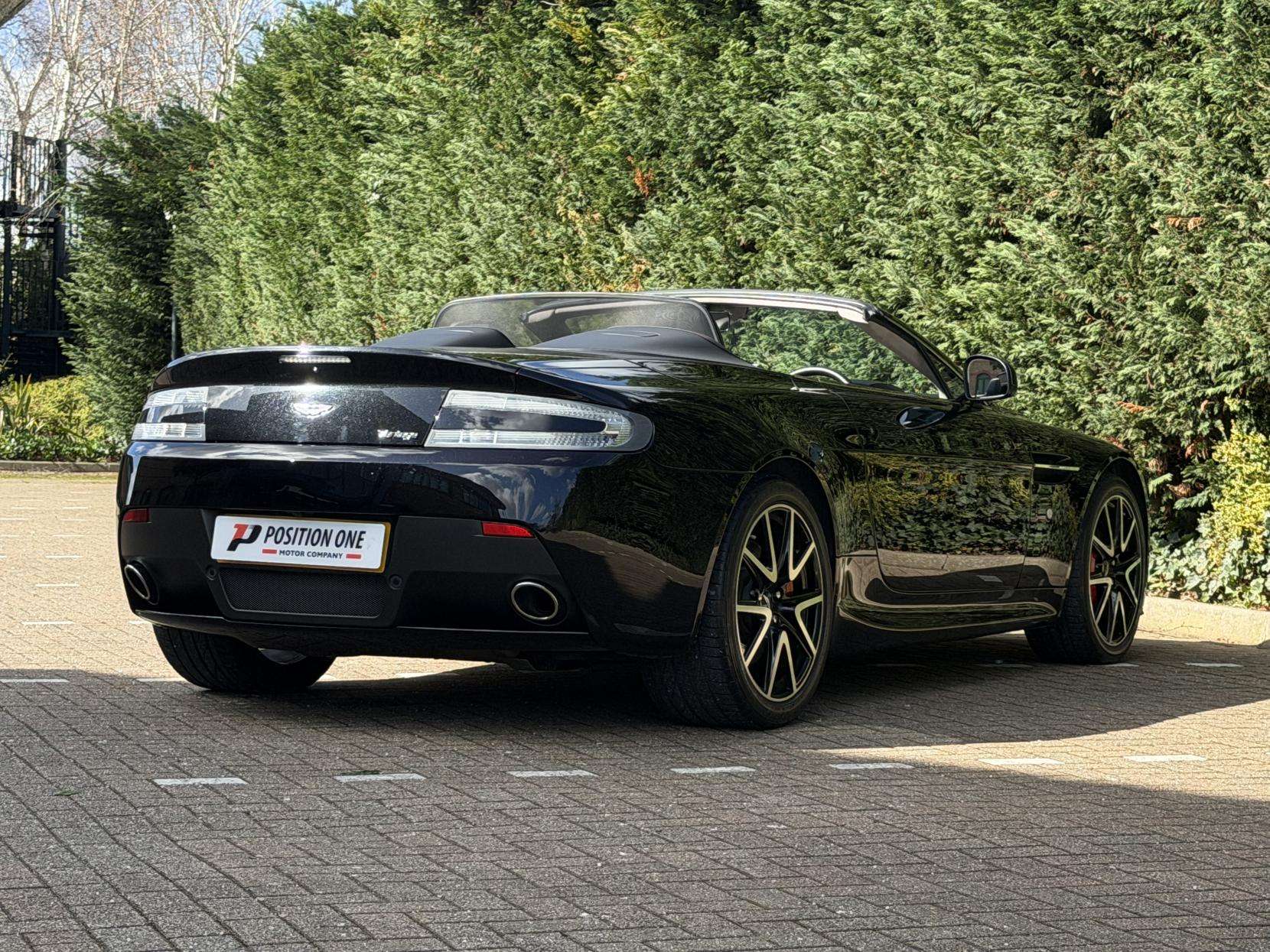 2014 ASTON MARTIN VANTAGE 2014 ASTON MARTIN VANTAGE