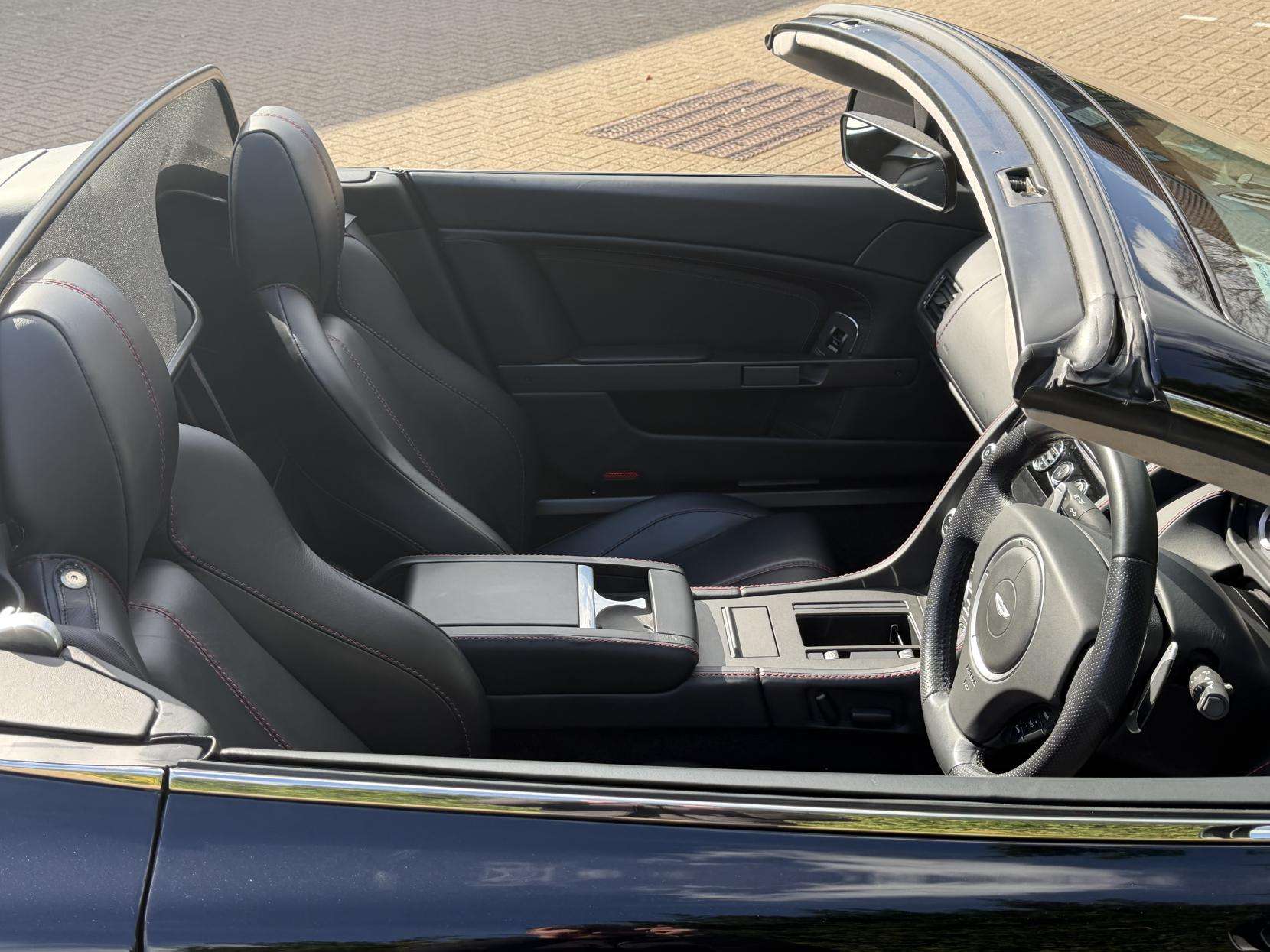 2014 ASTON MARTIN VANTAGE 2014 ASTON MARTIN VANTAGE