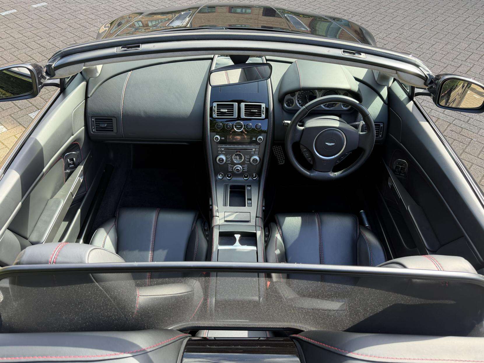 2014 ASTON MARTIN VANTAGE 2014 ASTON MARTIN VANTAGE