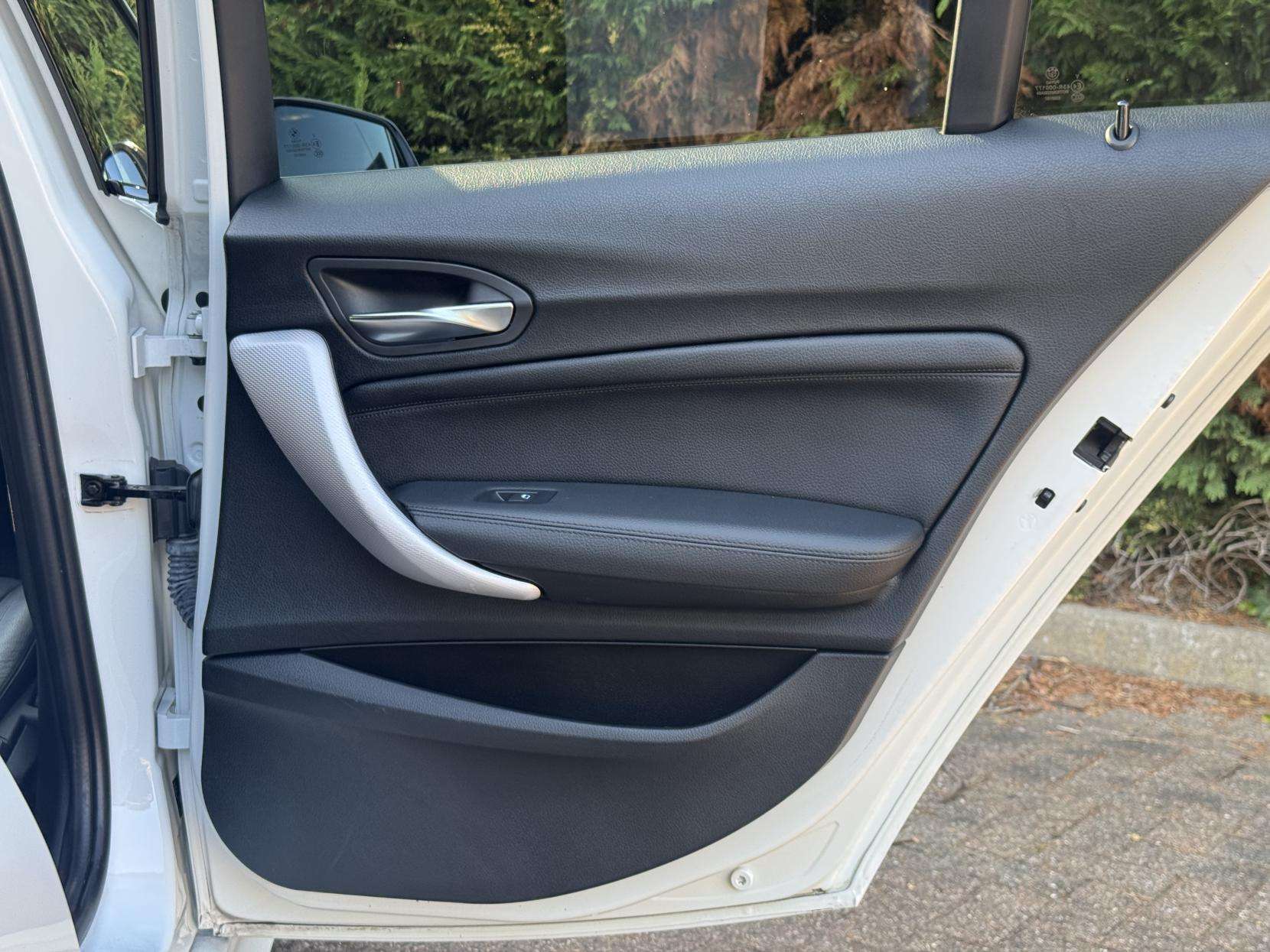 2019 BMW 1 SERIES 2019 BMW 1 SERIES