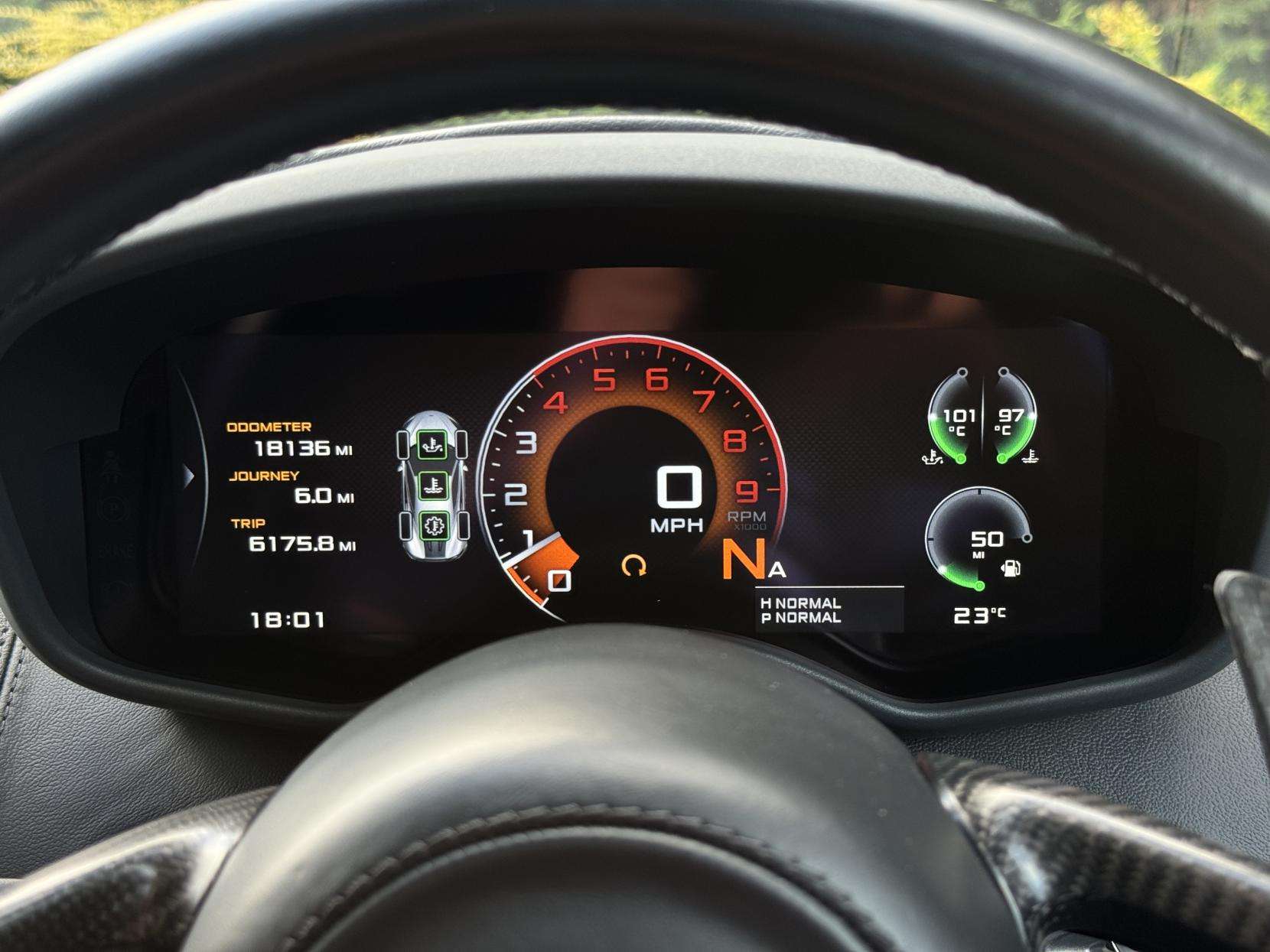2017 MCLAREN 570S 2017 MCLAREN 570S