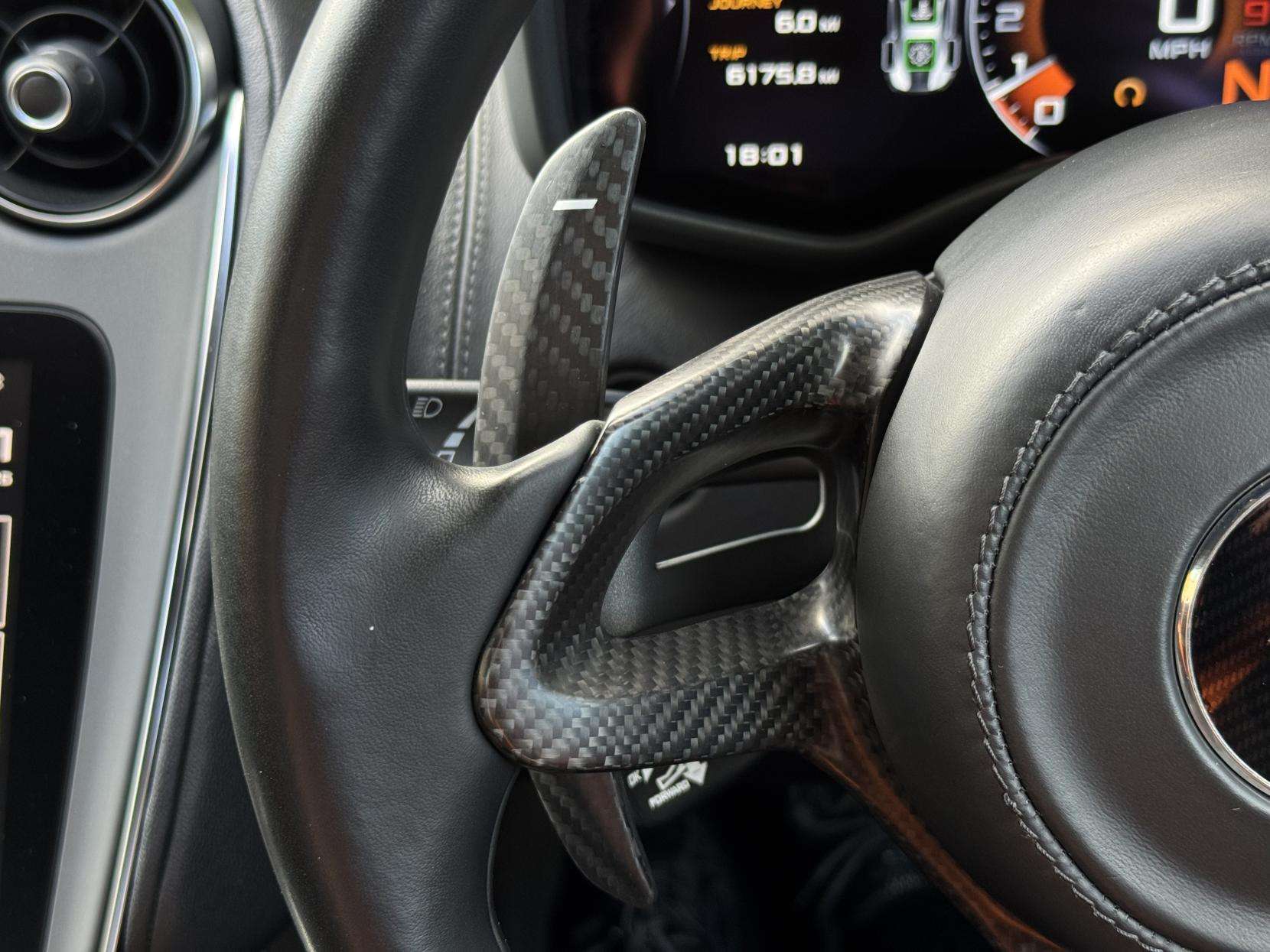2017 MCLAREN 570S 2017 MCLAREN 570S