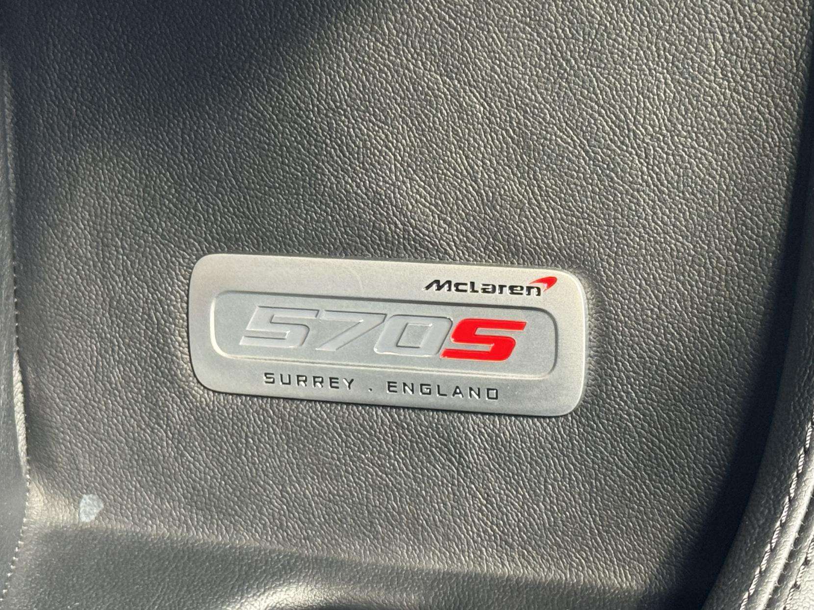 2017 MCLAREN 570S 2017 MCLAREN 570S
