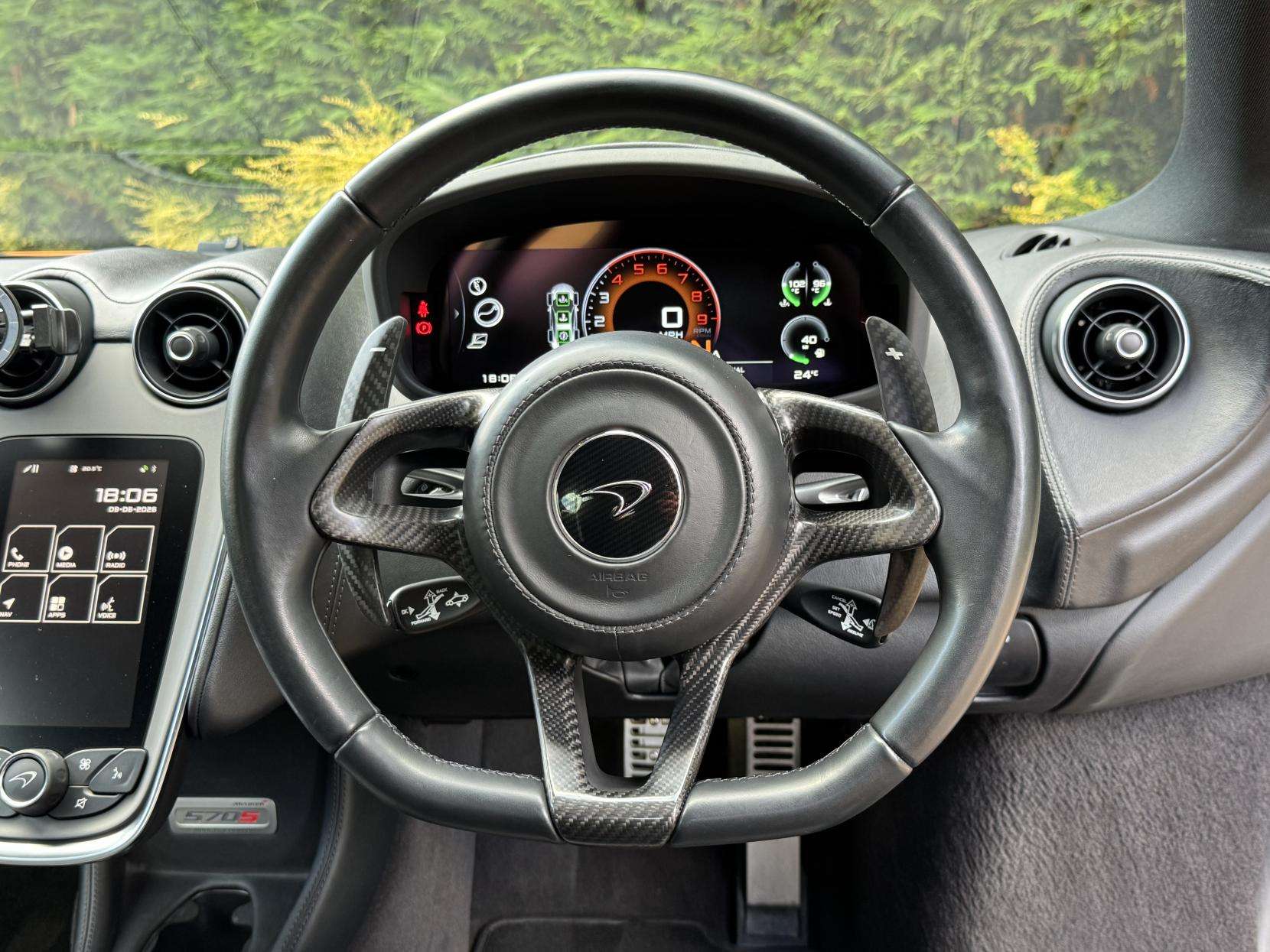 2017 MCLAREN 570S 2017 MCLAREN 570S