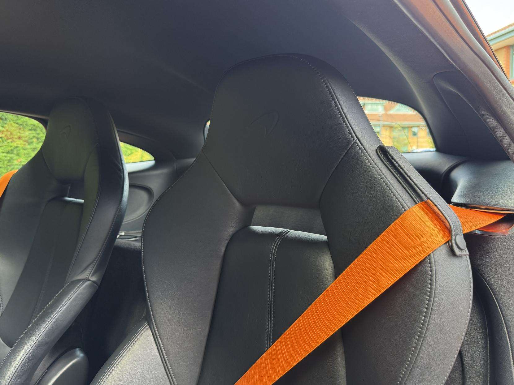 2017 MCLAREN 570S 2017 MCLAREN 570S